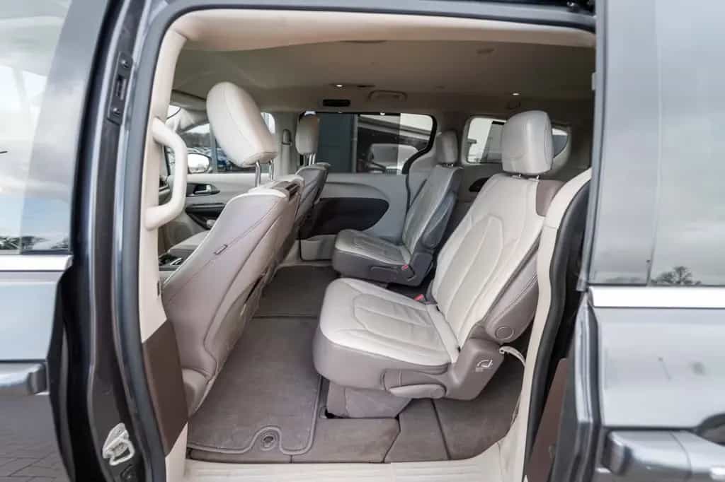 Chrysler Pacifica 3,6  TOURING L PLUS 6 SITZE LEDER ACC 07/2018-photo-25