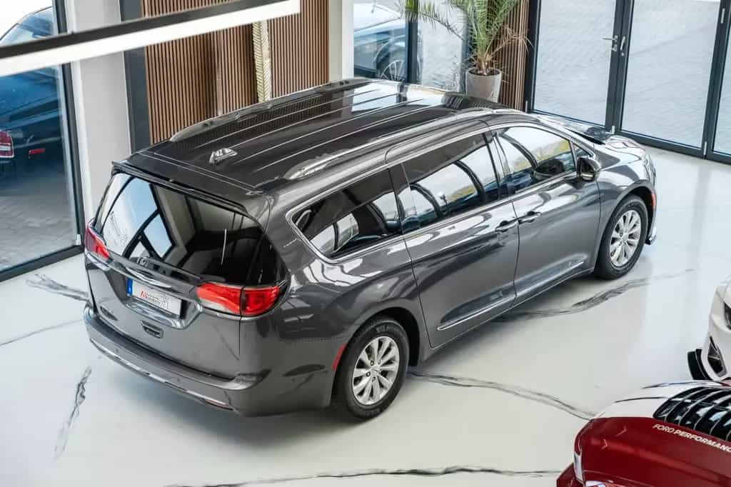 Chrysler Pacifica 3,6  TOURING L PLUS 6 SITZE LEDER ACC 07/2018-photo-5
