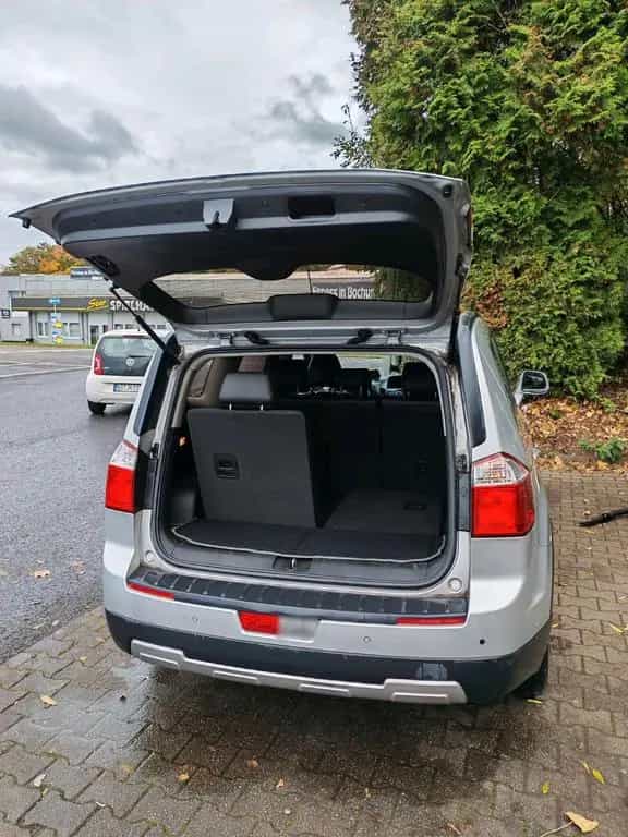 Chevrolet Orlando ,Familienauto mit 7 Sitzen 02/2012-photo-4