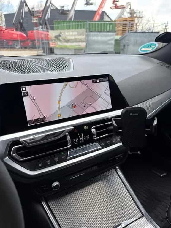 BMW 3 Series 330i M Sport H&K 19 Zoll 360 ACC SHZ 07/2019-photo-9