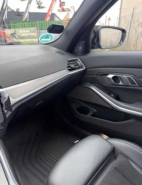 BMW 3 Series 330i M Sport H&K 19 Zoll 360 ACC SHZ 07/2019-photo-10