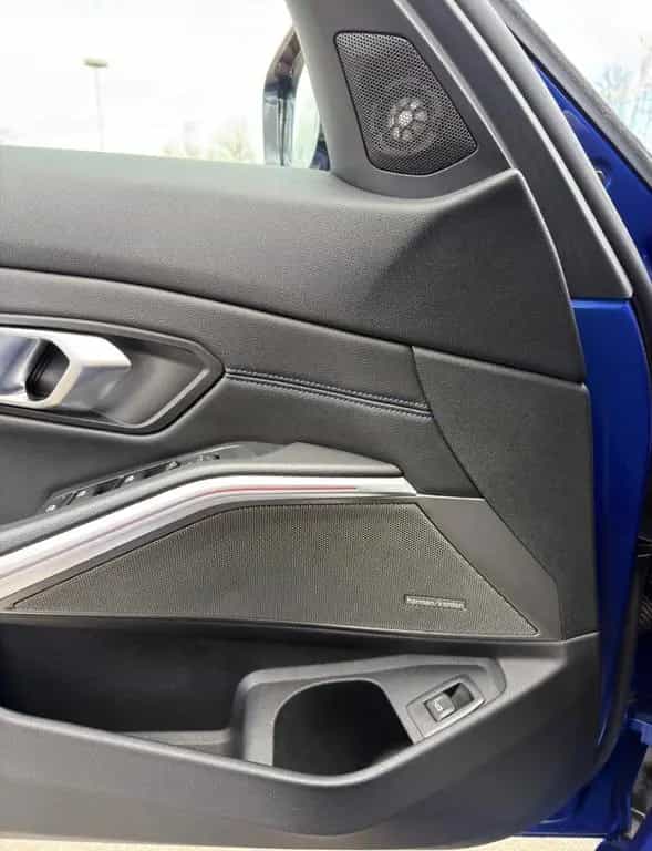 BMW 3 Series 330i M Sport H&K 19 Zoll 360 ACC SHZ 07/2019-photo-11