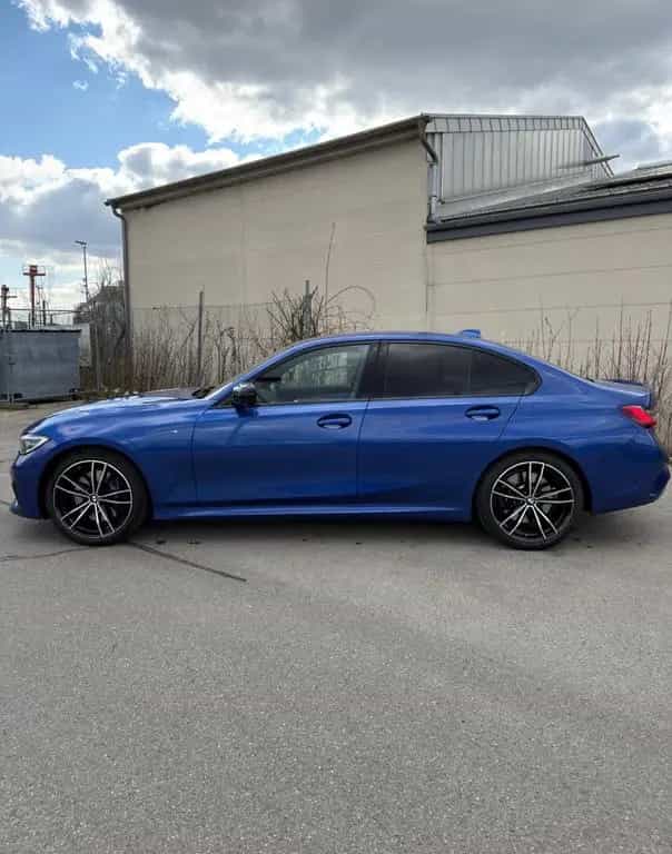 BMW 3 Series 330i M Sport H&K 19 Zoll 360 ACC SHZ 07/2019-photo-3