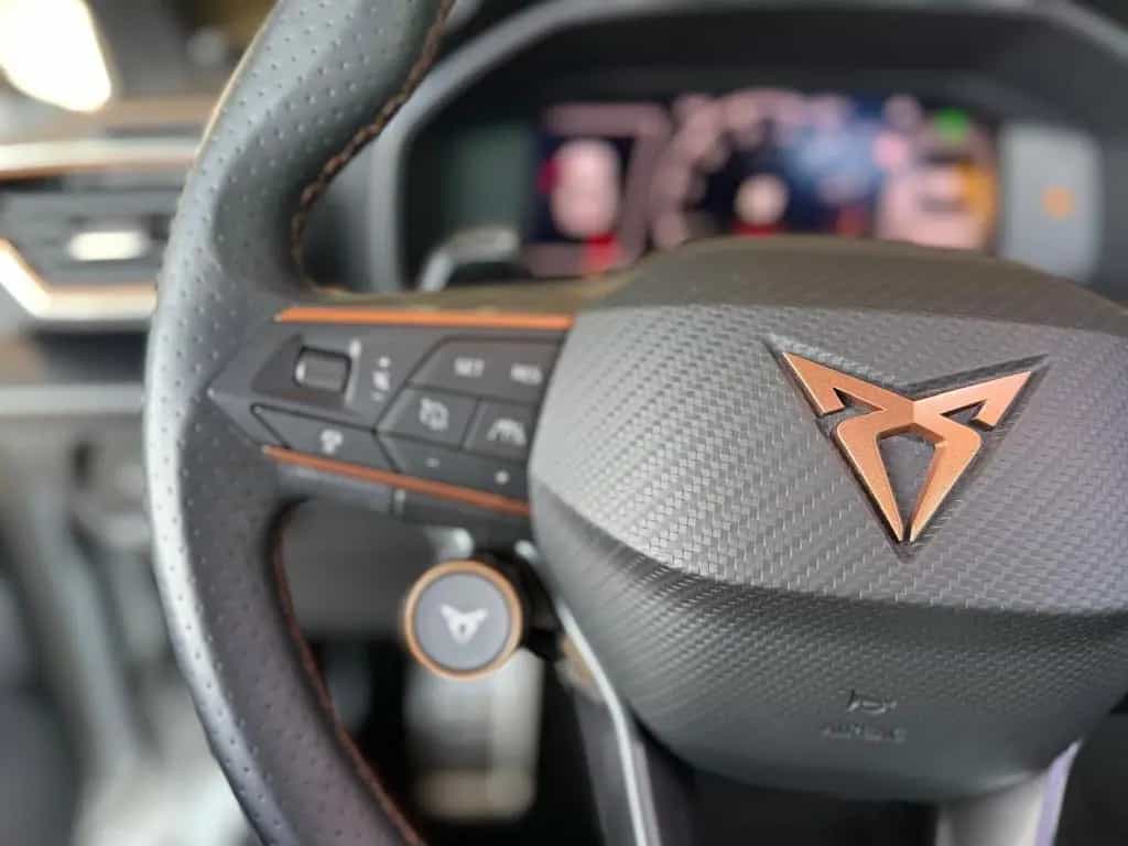 Cupra Formentor VZ 4Drive/NAVI/TEMPOMAT/KAMERA 02/2024-photo-11