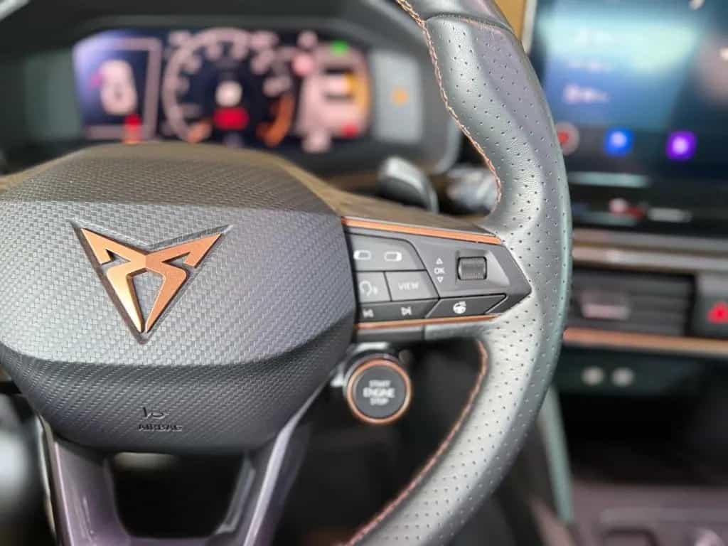Cupra Formentor VZ 4Drive/NAVI/TEMPOMAT/KAMERA 02/2024-photo-12