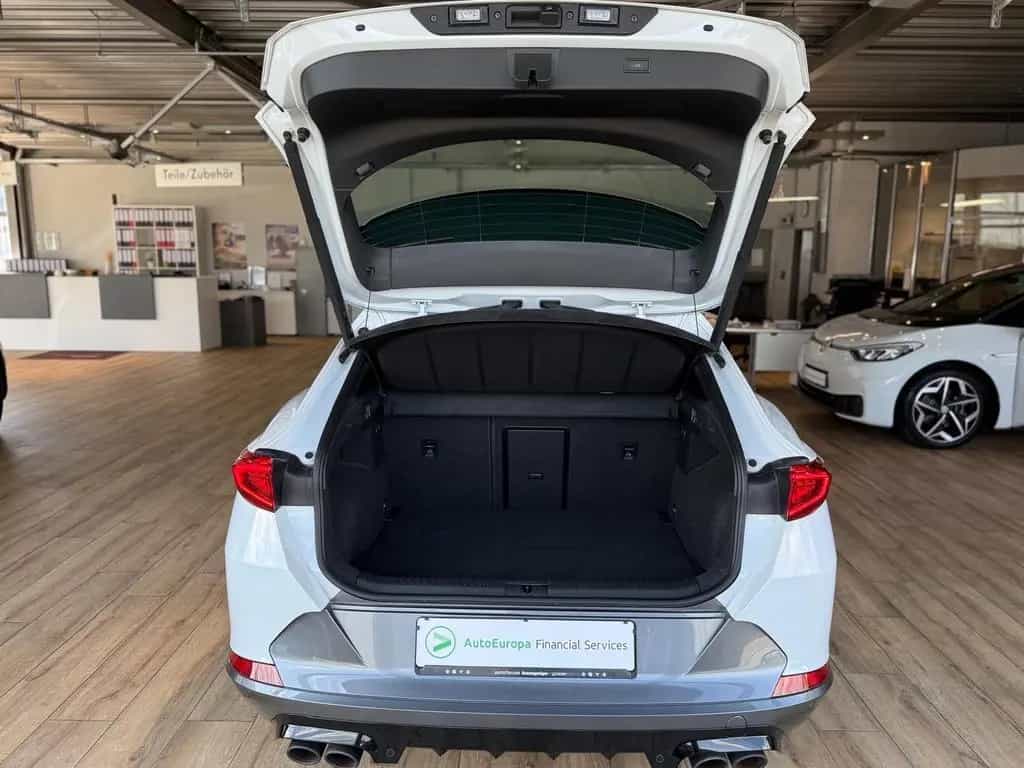 Cupra Formentor VZ 4Drive/NAVI/TEMPOMAT/KAMERA 02/2024-photo-7
