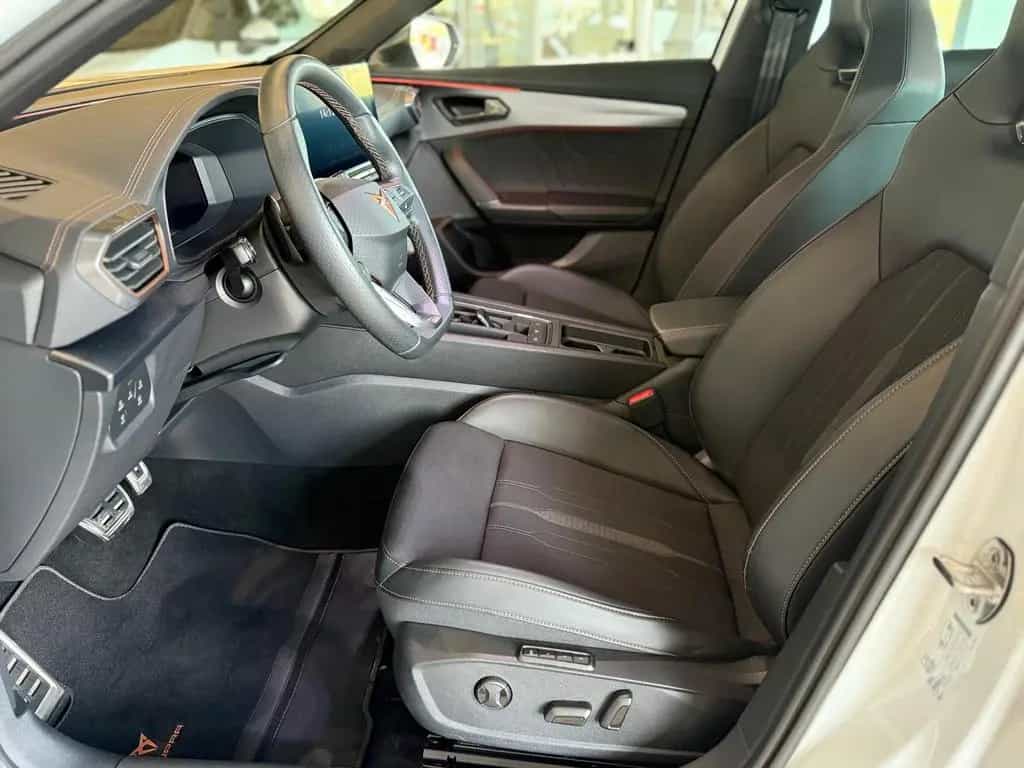 Cupra Formentor VZ 4Drive/NAVI/TEMPOMAT/KAMERA 02/2024-photo-8