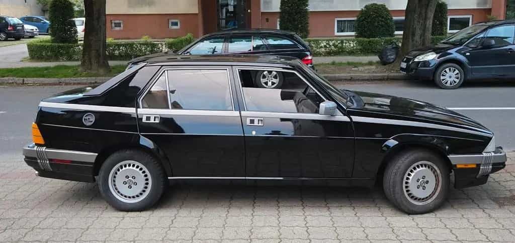 Alfa Romeo 75 2.5 V6 BUSSO, Milano, automatic, RESTORED. 06/1988-photo-0