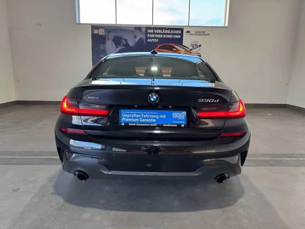 BMW 3 Series 330 d xDrive M Sport LEDER+NAVI+KAMERA+HARMANCAR 02/2020-photo-4