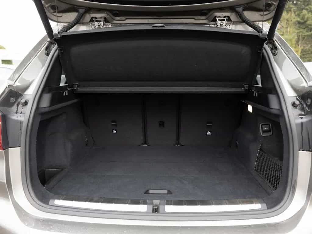 BMW X1 sDrive 18i X-Line LED NAVI SHZ PDC KLIMA 12/2018-photo-11
