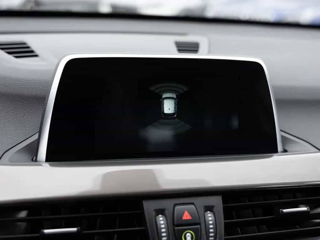 BMW X1 sDrive 18i X-Line LED NAVI SHZ PDC KLIMA 12/2018-photo-18