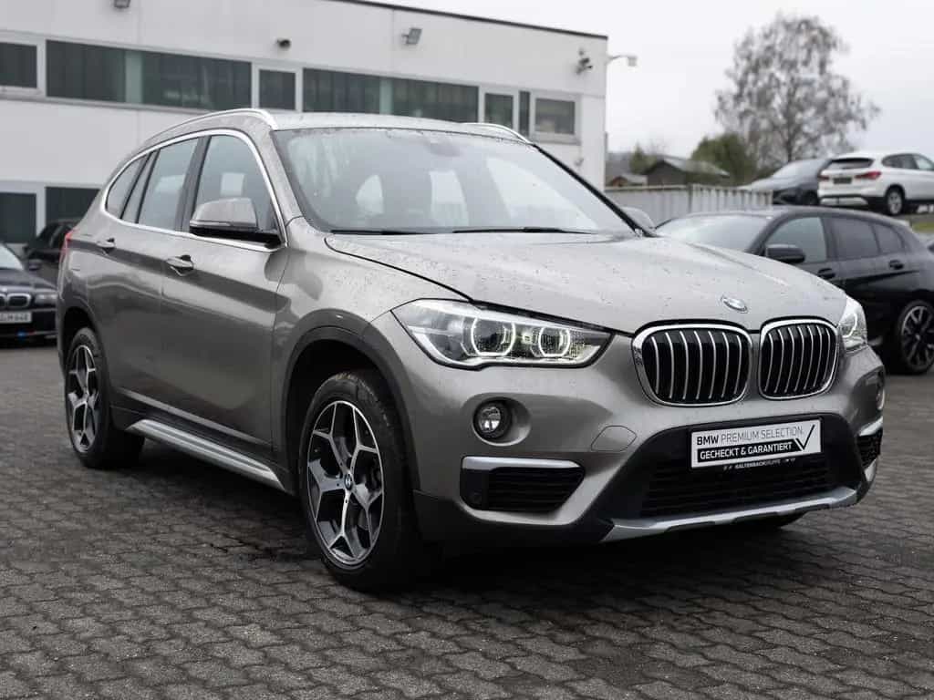 BMW X1 sDrive 18i X-Line LED NAVI SHZ PDC KLIMA 12/2018-photo-2