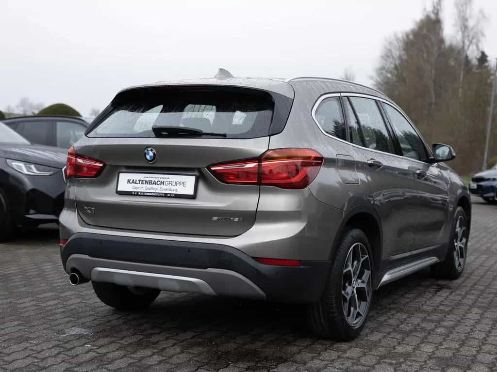 BMW X1 sDrive 18i X-Line LED NAVI SHZ PDC KLIMA 12/2018-photo-4