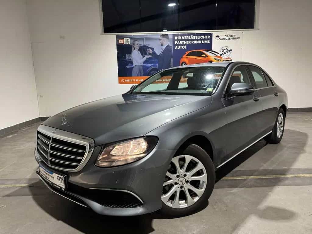 Mercedes-Benz E-Class 200 E Limousine 2.0 CGI NAVI+KAMERA+LEDER 07/2016-photo-0