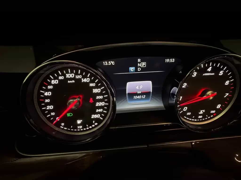 Mercedes-Benz E-Class 200 E Limousine 2.0 CGI NAVI+KAMERA+LEDER 07/2016-photo-23