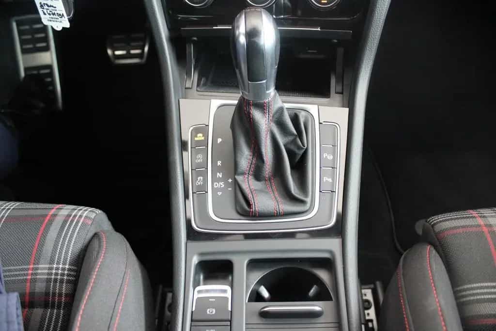 Volkswagen Golf VII GTI BMT STANDHEIZUNG 05/2017-photo-22