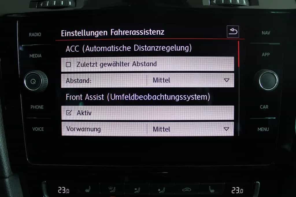 Volkswagen Golf VII GTI BMT STANDHEIZUNG 05/2017-photo-24