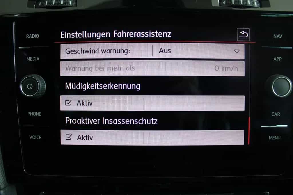 Volkswagen Golf VII GTI BMT STANDHEIZUNG 05/2017-photo-27