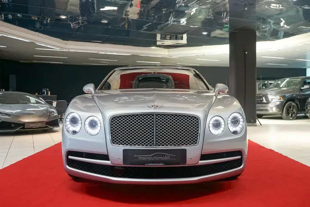 Bentley Flying Spur Mulliner v8 ACC Massage FondEntertai 03/2015-photo-1