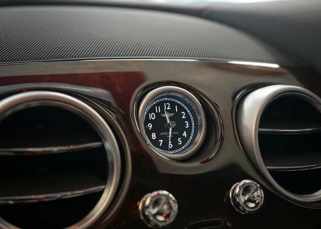 Bentley Flying Spur Mulliner v8 ACC Massage FondEntertai 03/2015-photo-25