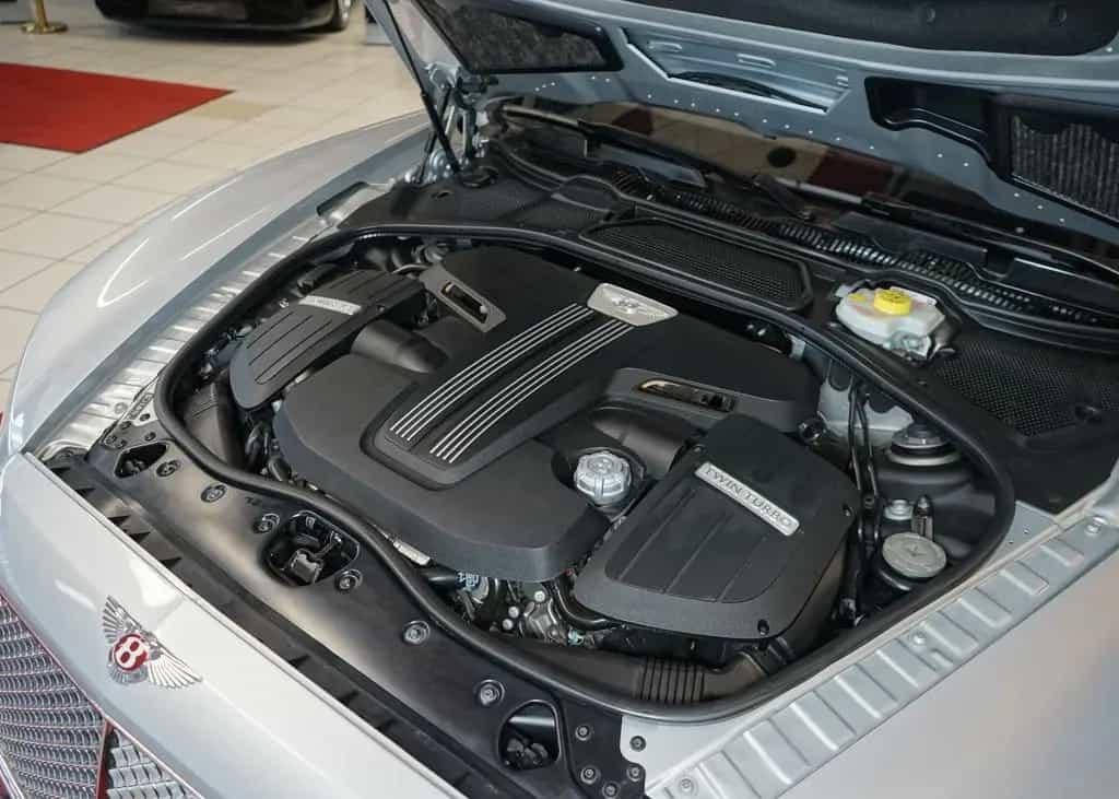 Bentley Flying Spur Mulliner v8 ACC Massage FondEntertai 03/2015-photo-44