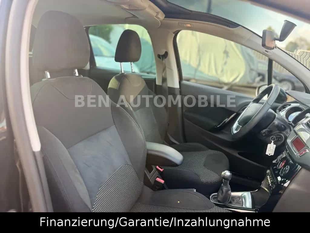 Citroën C3 Exclusive 1.6 VTI120 *Pano*PDC*Tempomat*EU-5* 03/2014-photo-23