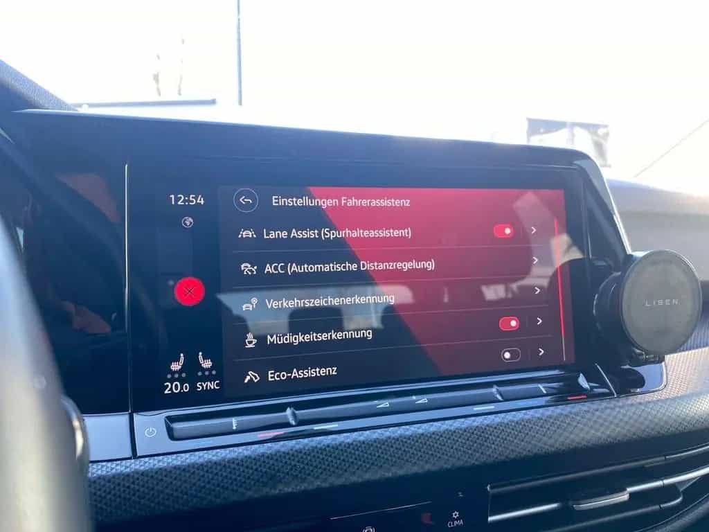 Volkswagen Golf VIII UNITED 1.0 TSI LED+ACC+NAVI+KLIMA+SHZ 03/2021-photo-30