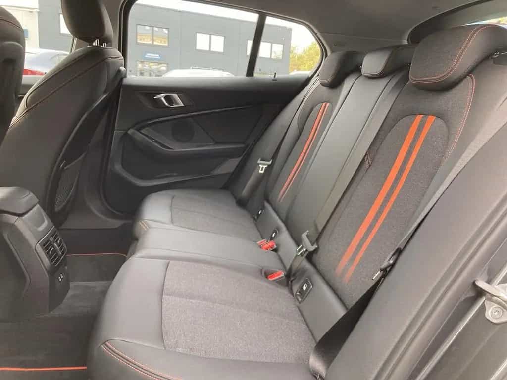 BMW 118 i SPORTLINE +LED+NAVI+KAMERA+TEMPOMAT+ 03/2020-photo-10