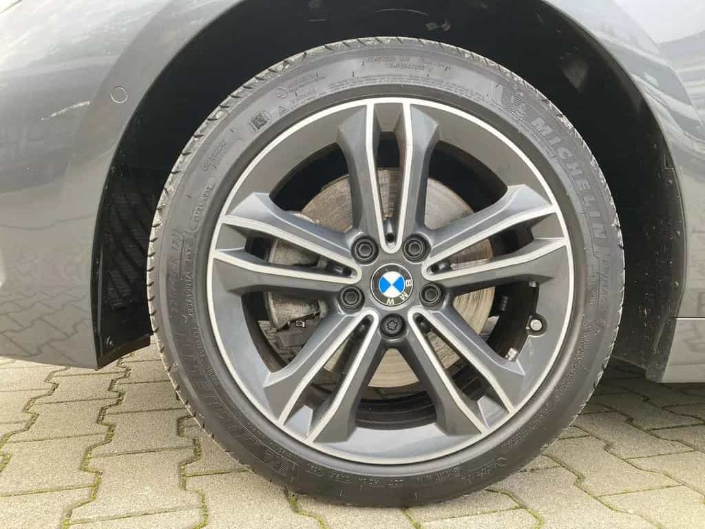 BMW 118 i SPORTLINE +LED+NAVI+KAMERA+TEMPOMAT+ 03/2020-photo-12
