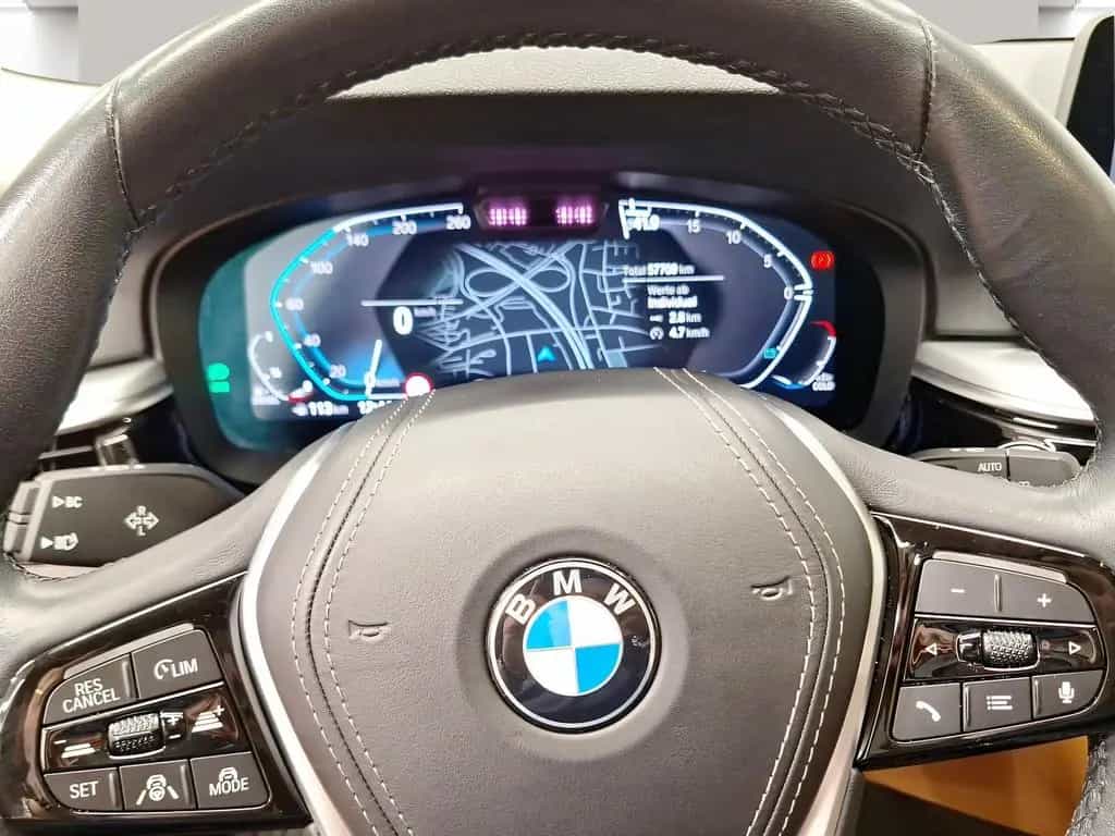 BMW 5 Series 520d xDrive Touring Standheizung Kamera HiFi 03/2023-photo-12