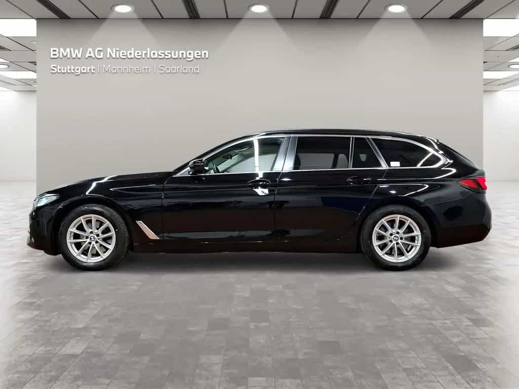 BMW 5 Series 520d xDrive Touring Standheizung Kamera HiFi 03/2023-photo-2