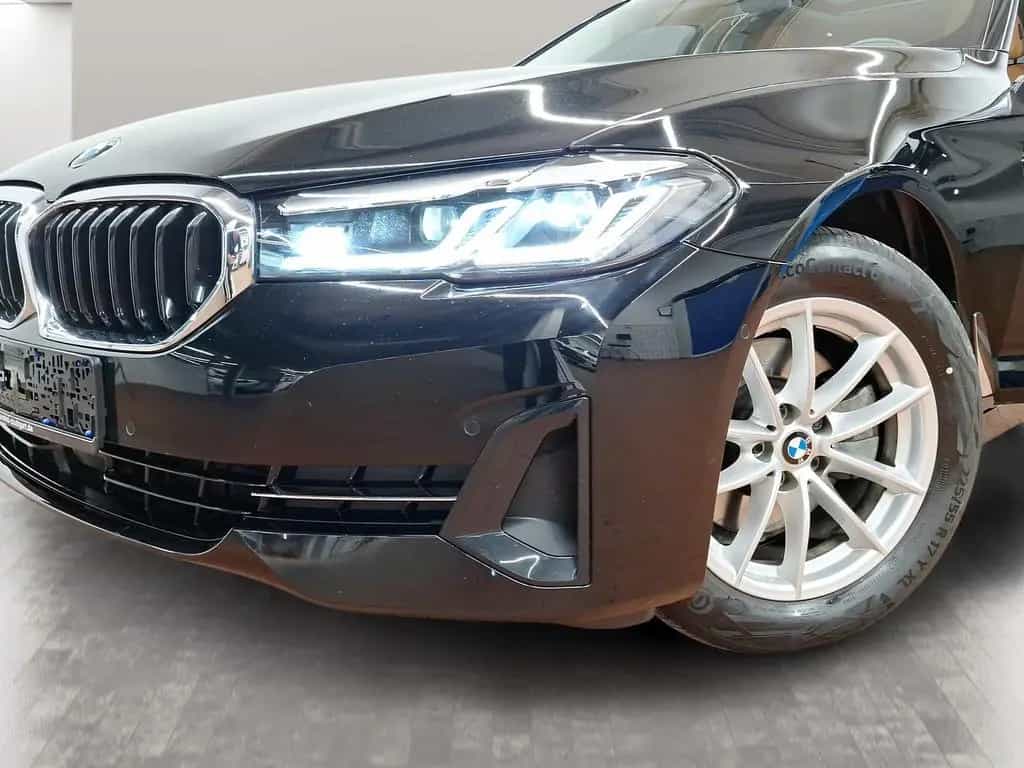 BMW 5 Series 520d xDrive Touring Standheizung Kamera HiFi 03/2023-photo-7
