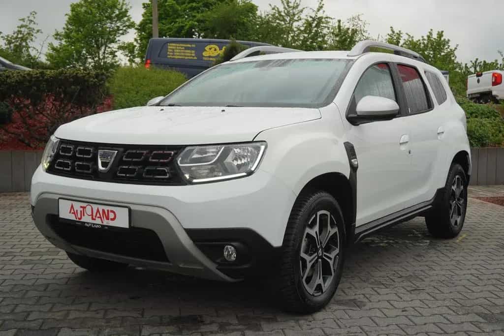 Dacia Duster TCe 125 Navi Kamera PDC Freisprechanlage 08/2018-photo-1