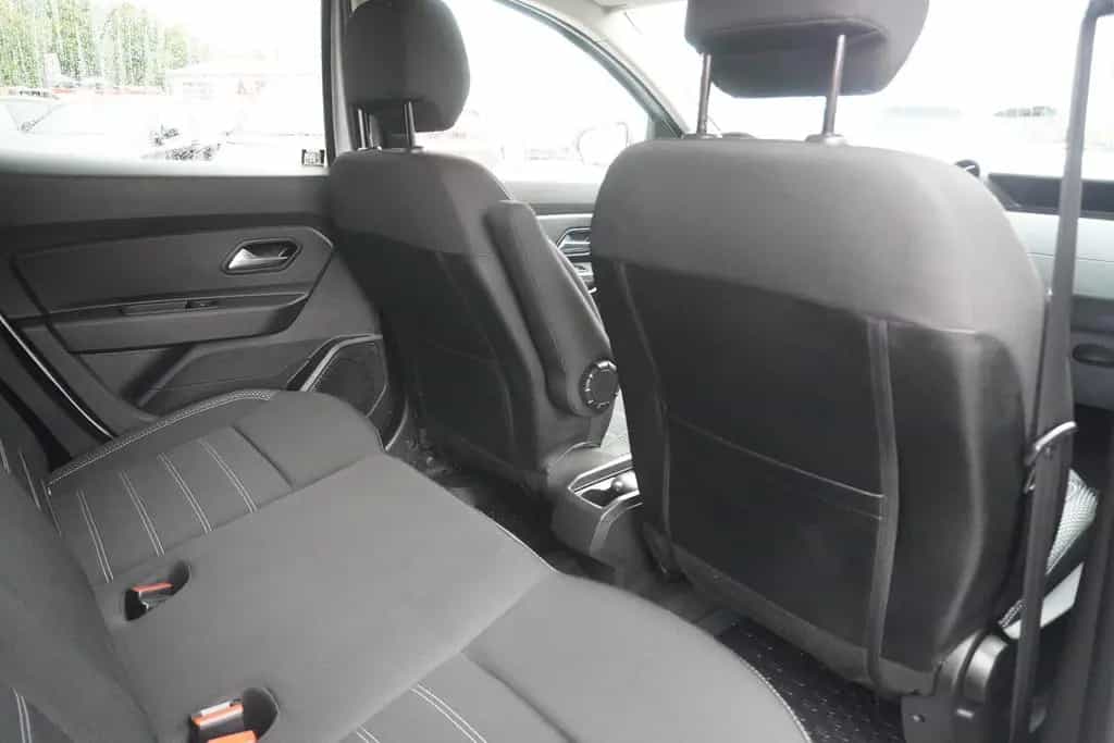 Dacia Duster TCe 125 Navi Kamera PDC Freisprechanlage 08/2018-photo-10