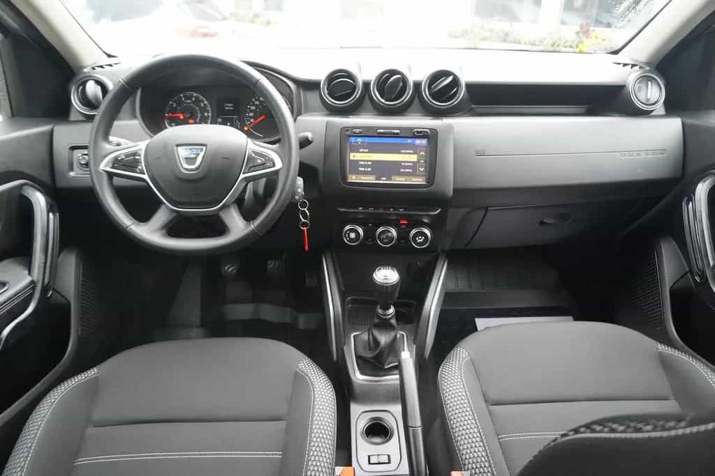 Dacia Duster TCe 125 Navi Kamera PDC Freisprechanlage 08/2018-photo-13