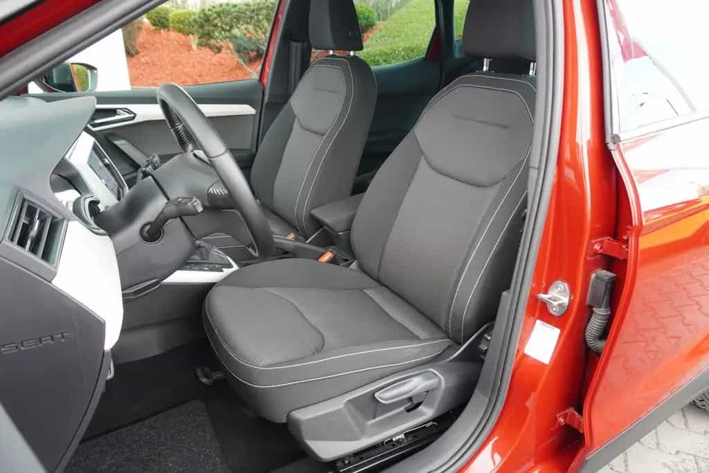 Seat Arona 1.0 TSI Xcellence DSG LED Navi FullLink 02/2021-photo-19