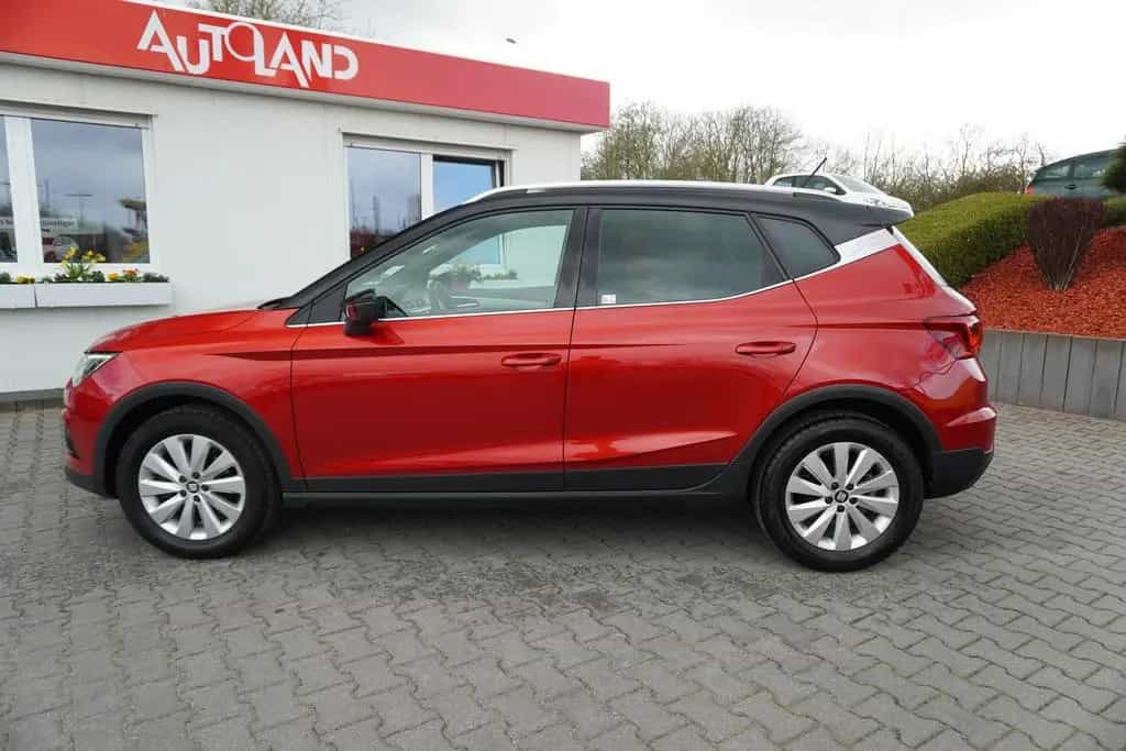 Seat Arona 1.0 TSI Xcellence DSG LED Navi FullLink 02/2021-photo-2