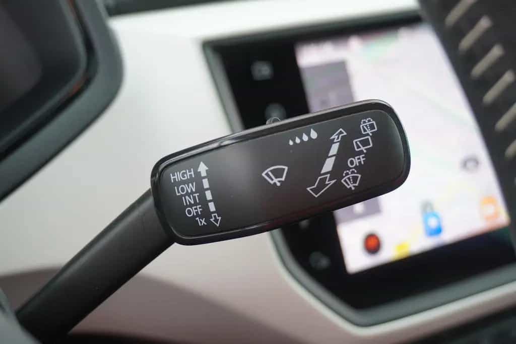 Seat Arona 1.0 TSI Xcellence DSG LED Navi FullLink 02/2021-photo-23