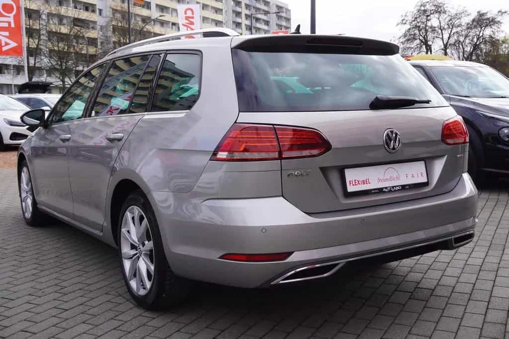 Volkswagen Golf VII Variant 1.5TSI Highline LED AHK Kamera 06/2018-photo-2