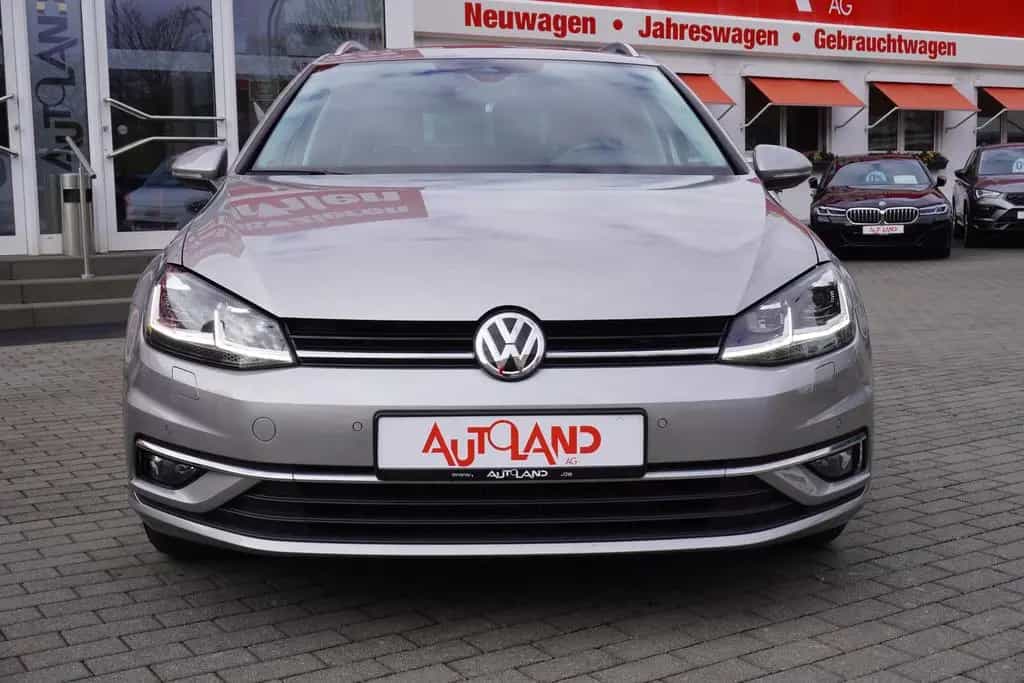 Volkswagen Golf VII Variant 1.5TSI Highline LED AHK Kamera 06/2018-photo-7
