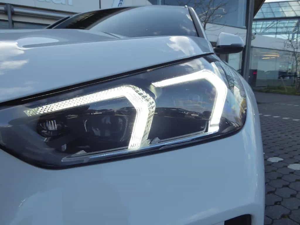 BMW X1 sDrive18d M-Sport 18°M LMR A-LED SHZ NAV 06/2023-photo-21