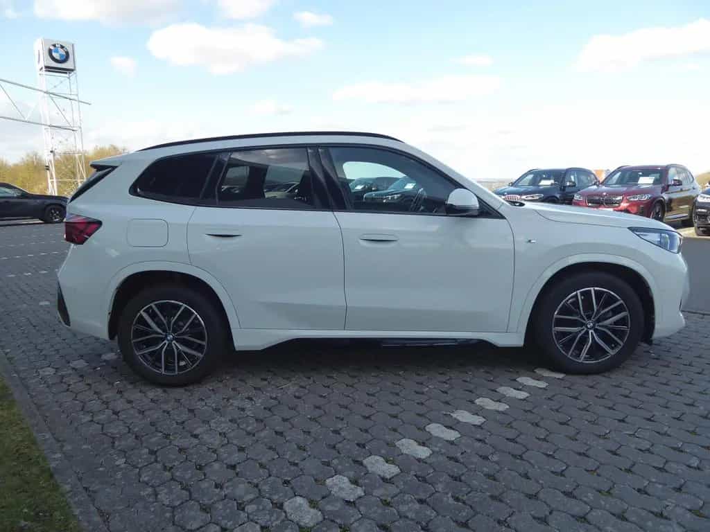 BMW X1 sDrive18d M-Sport 18°M LMR A-LED SHZ NAV 06/2023-photo-5