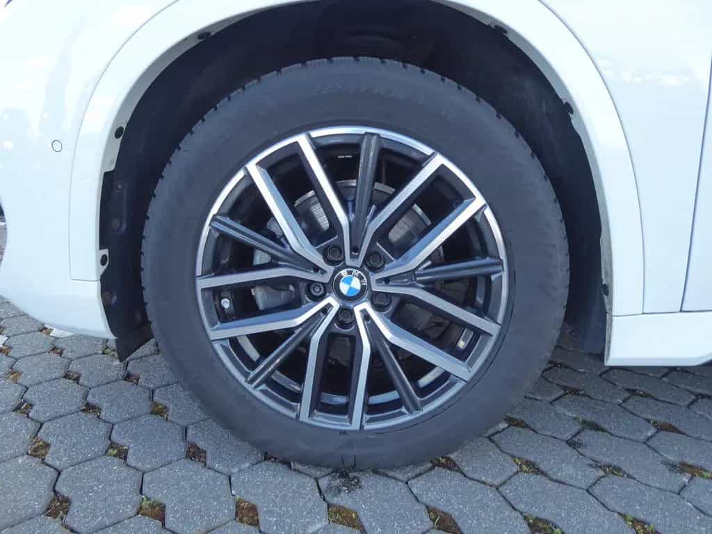 BMW X1 sDrive18d M-Sport 18°M LMR A-LED SHZ NAV 06/2023-photo-8