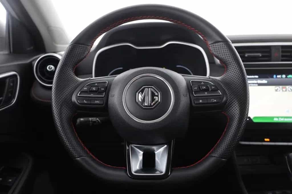 MG ZS 1.0 T-GDI Luxury Aut. LED Navi 360° 05/2024-photo-13