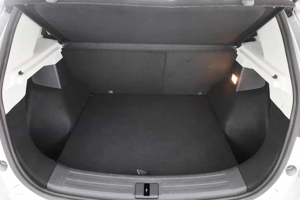 MG ZS 1.0 T-GDI Luxury Aut. LED Navi 360° 05/2024-photo-23