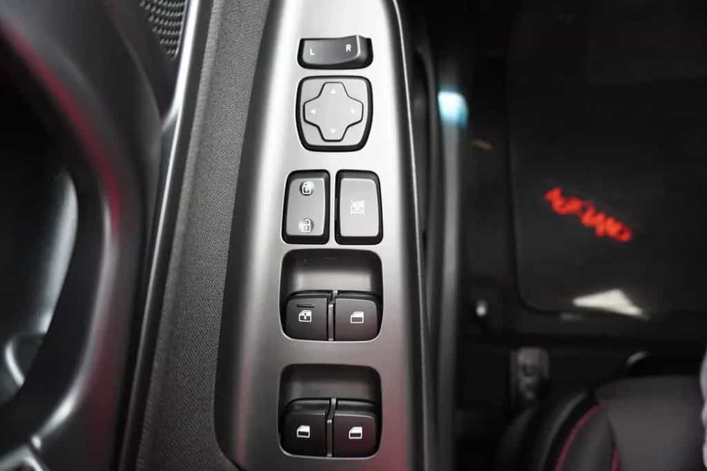 Hyundai KONA 1.6 T-GDI AT N-Line LED Navi Kamera PDC 09/2021-photo-16