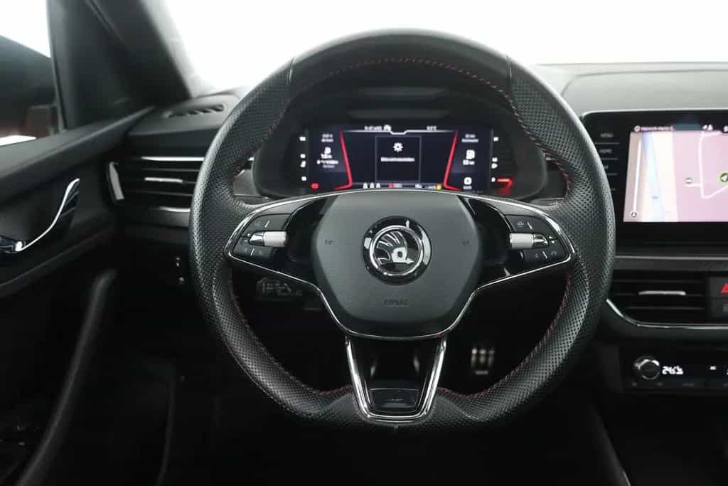 Skoda Scala 1.5 TSI Monte Carlo LED Navi Panorama PDC 04/2021-photo-13