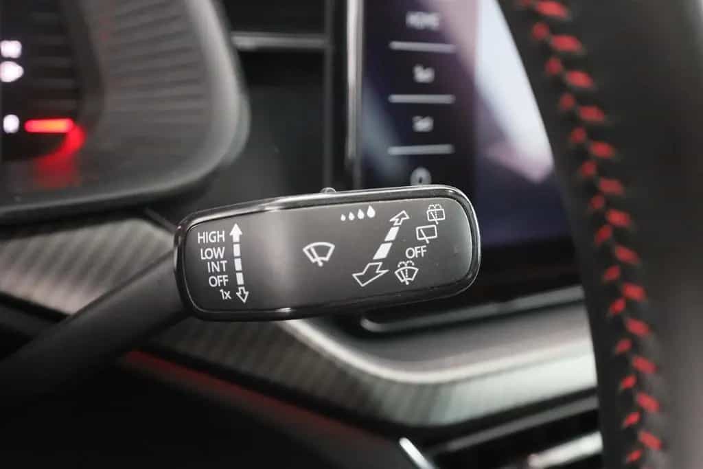 Skoda Scala 1.5 TSI Monte Carlo LED Navi Panorama PDC 04/2021-photo-18