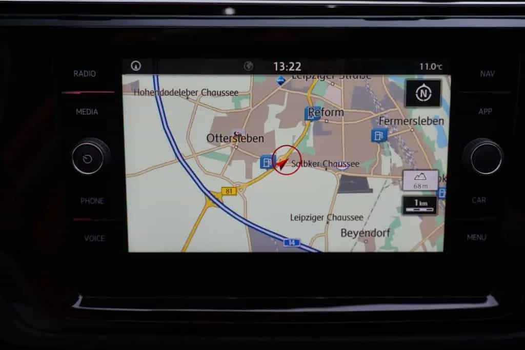 Volkswagen Touran 1.4 TSI DSG Sound LED AHK Navi 7-Sitzer 03/2018-photo-17