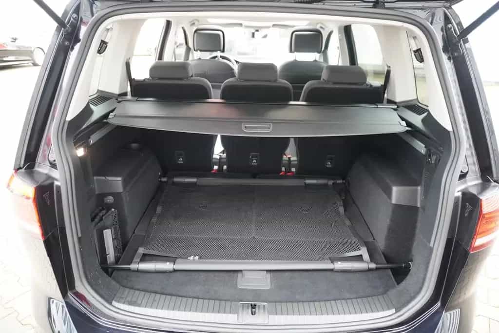 Volkswagen Touran 1.4 TSI DSG Sound LED AHK Navi 7-Sitzer 03/2018-photo-23